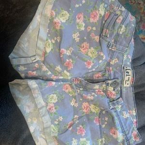 Size 2 denim floral shorts!